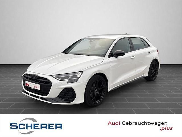 Arkonaweiß Gebraucht 2024 Audi A3 Ambiente Limousine | 32.990 € (Etwas zu teuer) - Bild 1/4