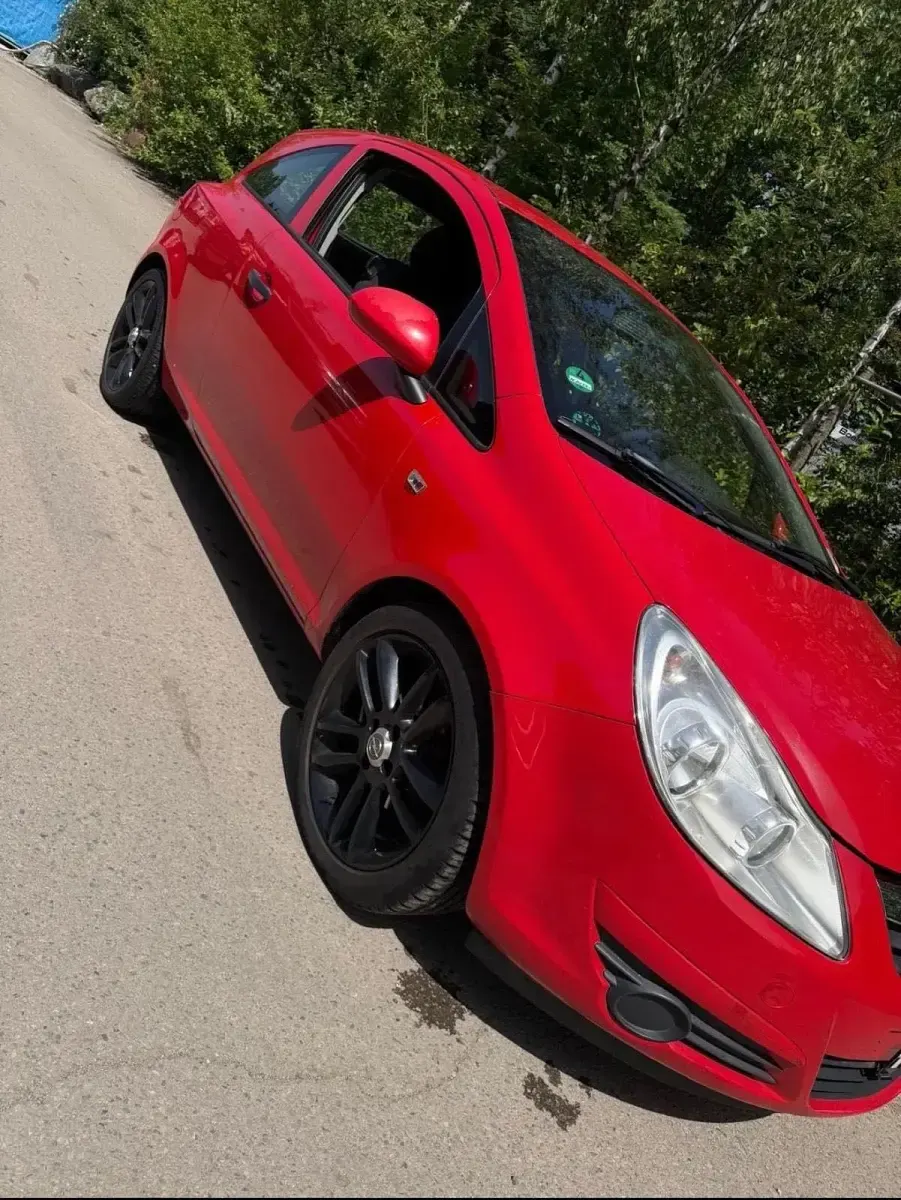Gebraucht Opel Corsa 86 PS (63 kW) 2010 Rot Kleinwagen