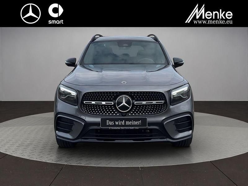 Gebraucht Mercedes GLB200 AMG Line Premium Plus 163 PS (119 kW) 2025 Metalliclack mountaingrau SUV