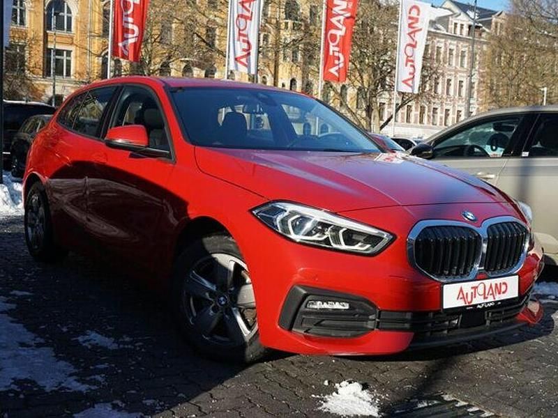 Gebraucht BMW 116 Advantage 116 PS (85 kW) 2020 Coral rot (metallic) Kleinwagen