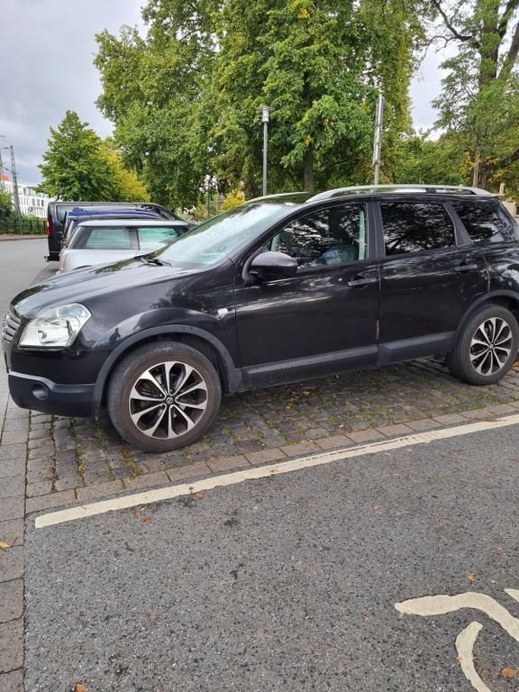 Schwarz Gebraucht 2009 Nissan Qashqai +2 SUV | 4.400 € (Guter Preis) - Bild 1/4
