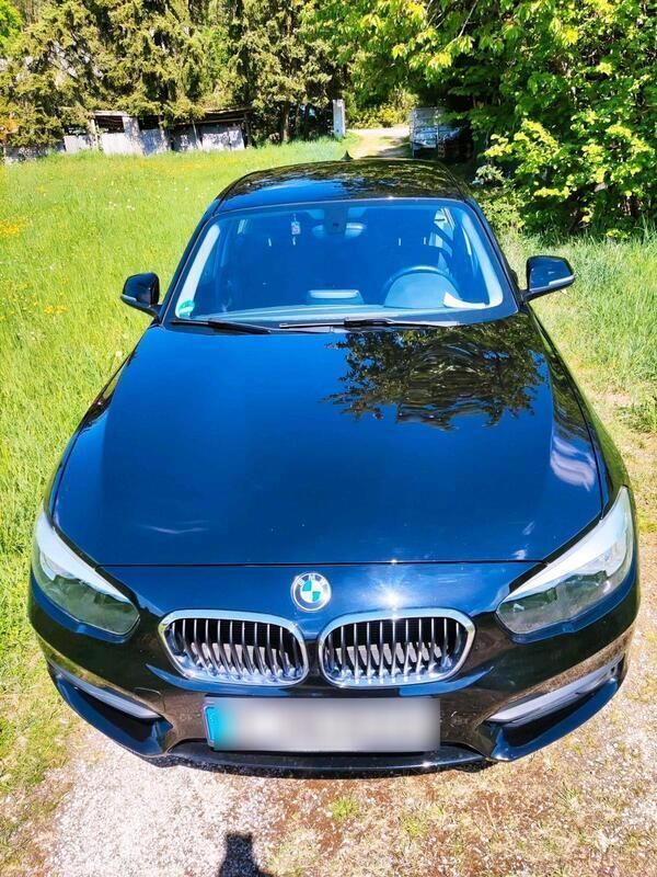 Schwarz Gebraucht 2015 BMW 116 Kleinwagen | 9.200 € (Guter Preis) - Bild 1/4