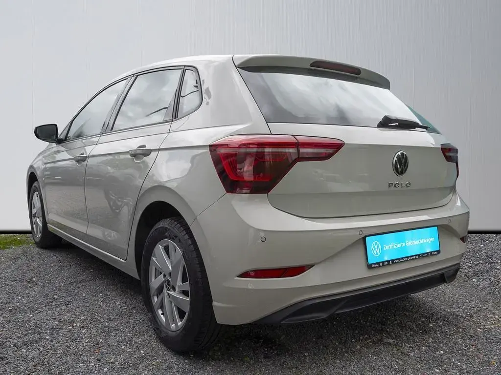 Gebraucht VW Polo Pro 95 PS (69 kW) 2022 Grau Kleinwagen