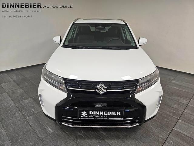 Neu Suzuki Vitara Comfort+ 102 PS (75 kW) 2025 Weiß (metallic) SUV