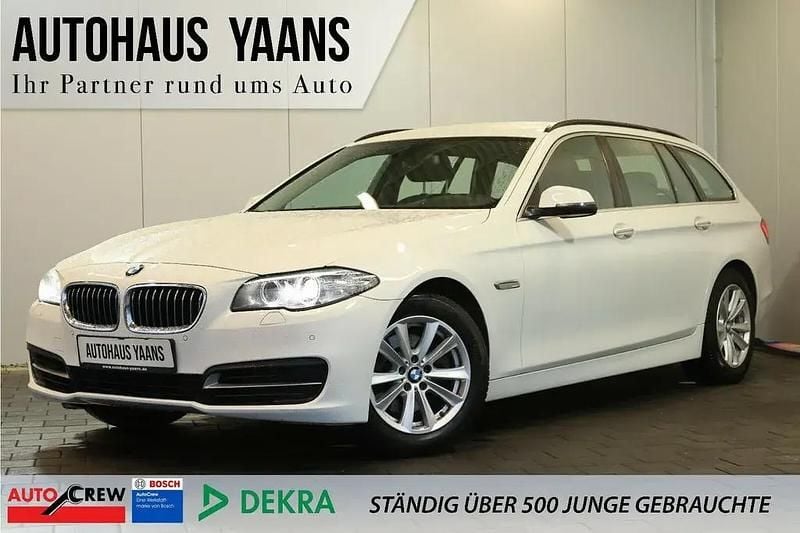 Alpinweiss 3 Gebraucht 2015 BMW 520 Performance Limousine | 16.799 € (Fairer Preis) - Bild 1/4