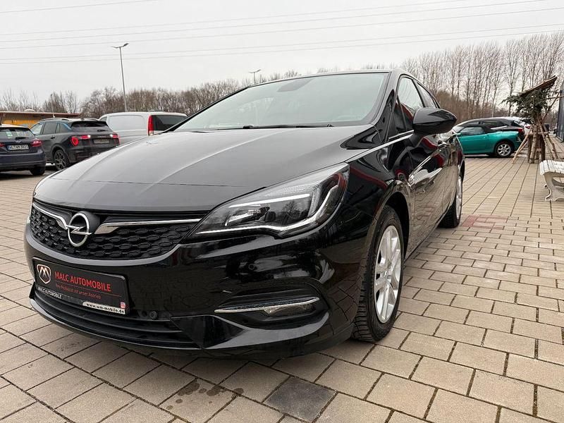 Gebraucht Opel Astra Edition 122 PS (89 kW) 2020 Schwarz Limousine