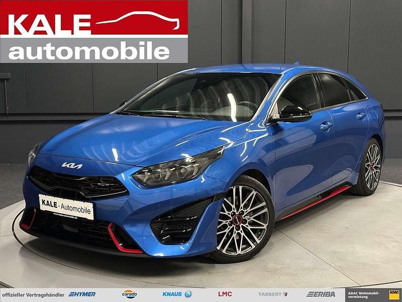 Blue flame metallic Gebraucht 2023 Kia ProCeed Comfort Kombi | 28.790 € (Fairer Preis) - Bild 1/4