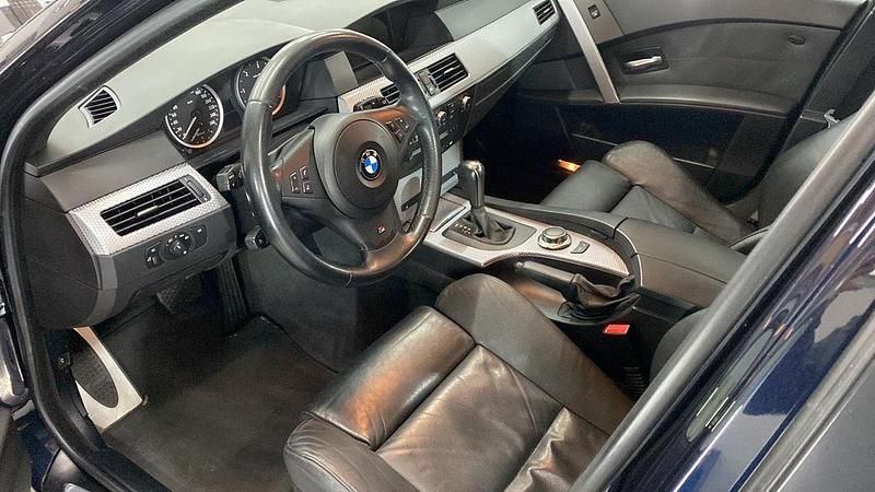 Gebraucht BMW 530 Performance 231 PS (169 kW) 2005 Schwarz Kombi