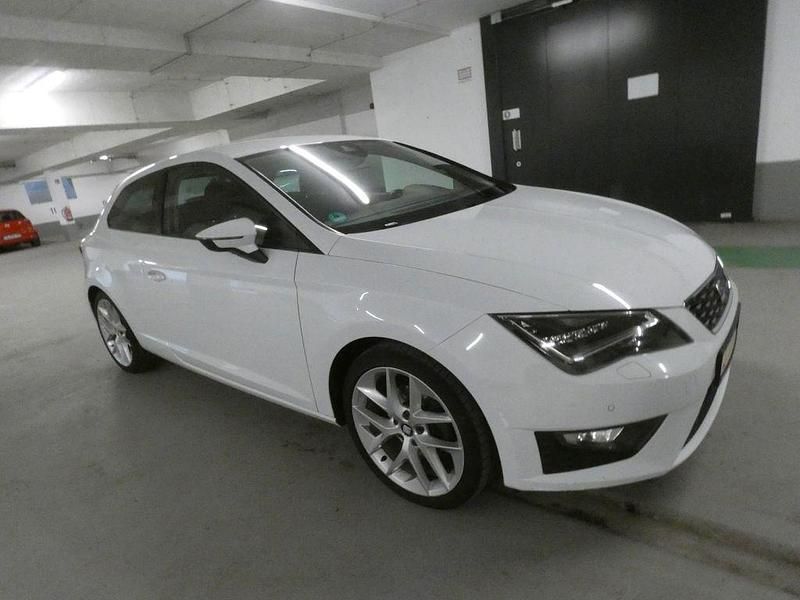 Gebraucht Seat Leon SC FR 140 PS (102 kW) 2014 Weiß Kleinwagen