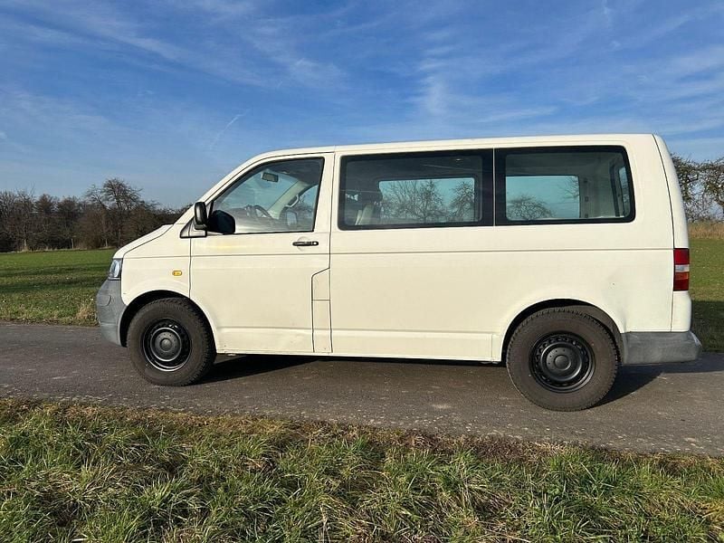 Gebraucht VW T5 131 PS (96 kW) 2004 Weiß Van