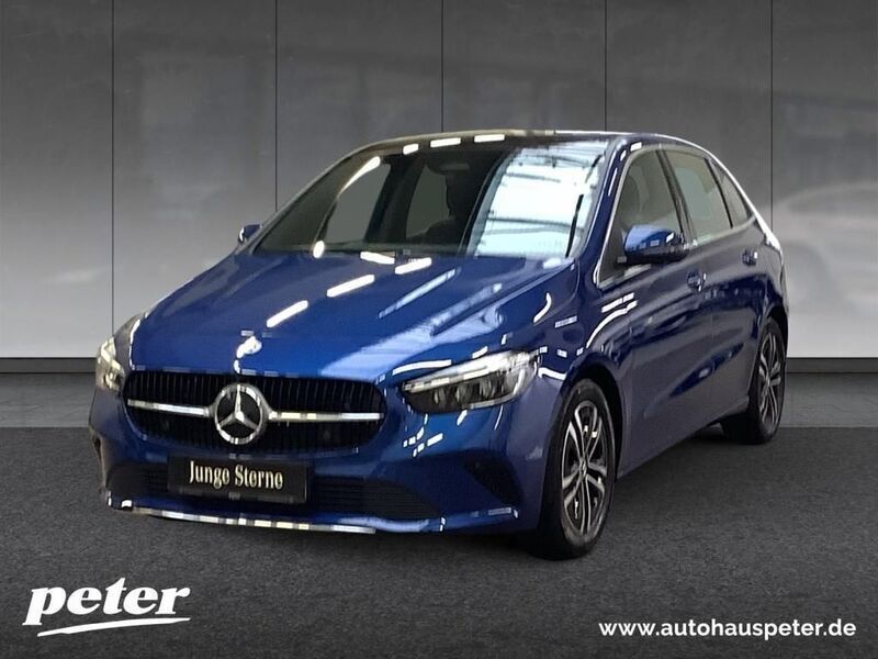 Blau Gebraucht 2023 Mercedes B200 Progressive Van / Kleinbus | 30.410 € (Fairer Preis) - Bild 1/4