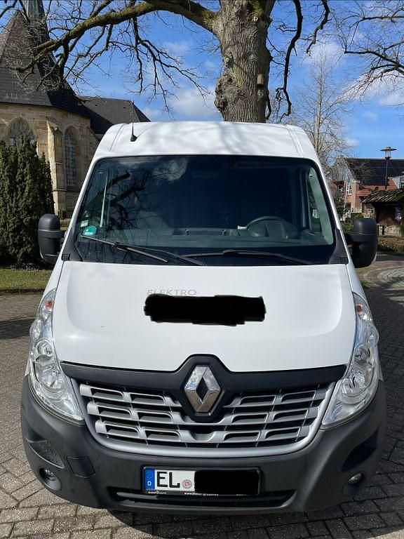 Gebraucht Renault Master 131 PS (96 kW) 2019 Weiß Limousine