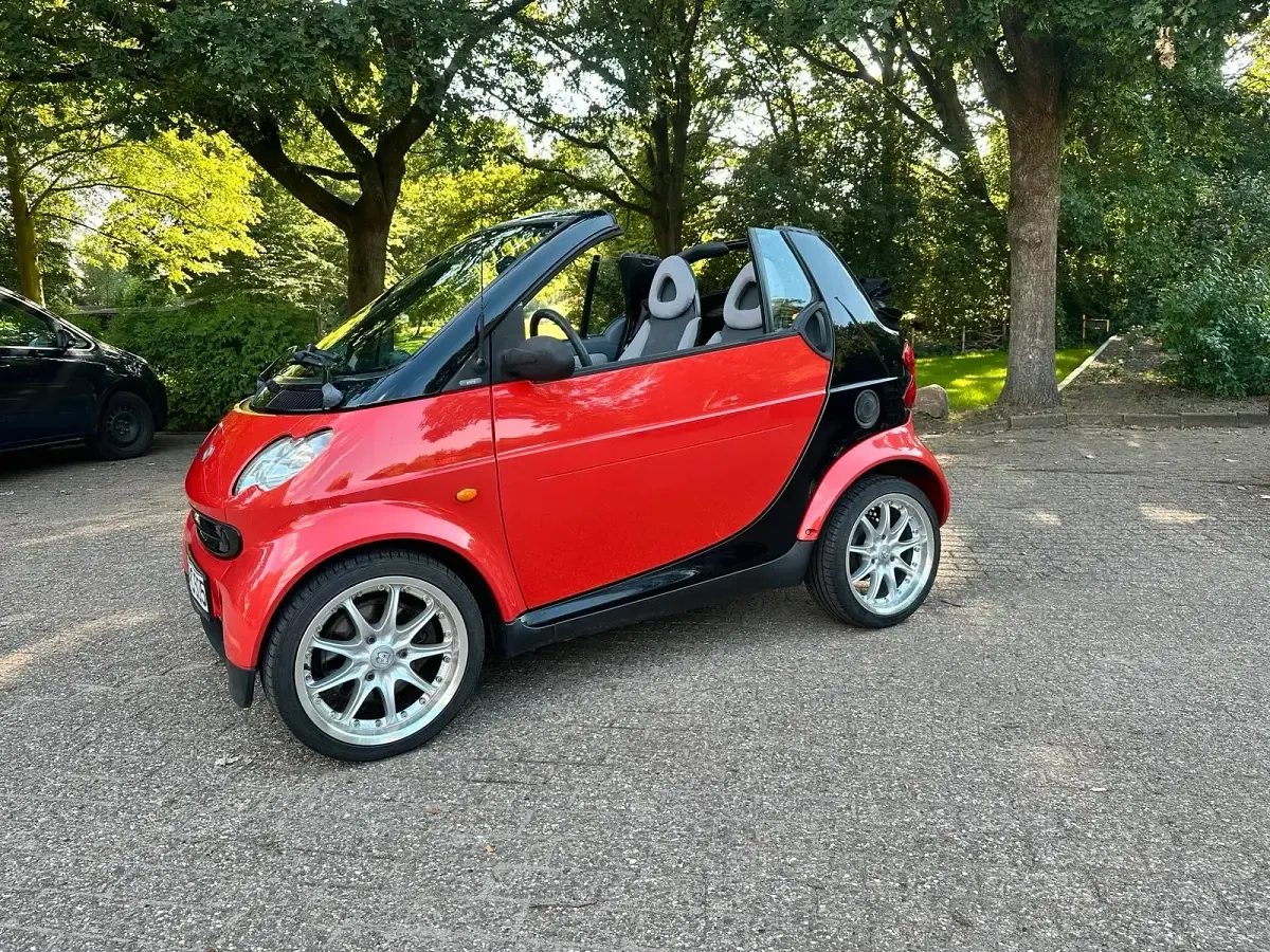 Gebraucht Smart ForTwo Cabrio Brabus 71 PS (52 kW) 2003 Rot Cabrio