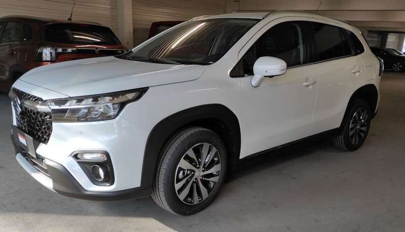 Weiß Neu 2025 Suzuki SX4 S-Cross Comfort+ SUV | 24.900 € (Superpreis) - Bild 1/4