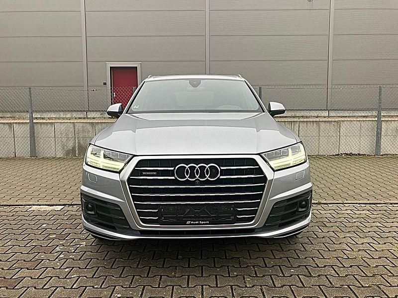 Gebraucht Audi Q7 S-Line 272 PS (200 kW) 2018 Silber SUV