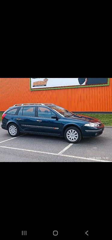 Grün Gebraucht 2004 Renault Laguna II Privilege Kombi | 1.999 € (Guter Preis) - Bild 1/4
