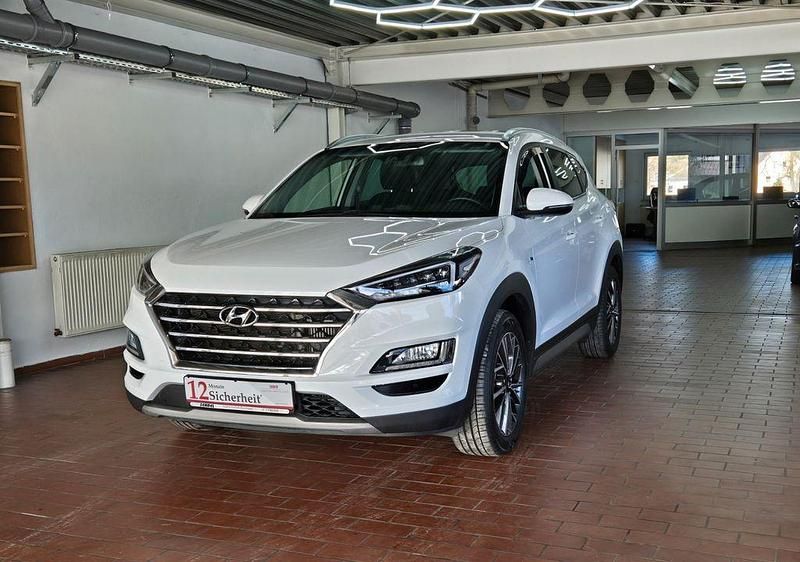 Gebraucht Hyundai Tucson Style 136 PS (100 kW) 2020 Weiß SUV