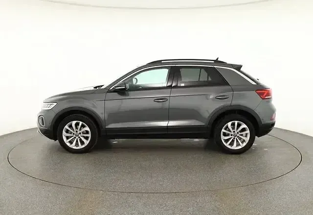 Gebraucht VW T-Roc 150 PS (110 kW) 2025 Grau SUV