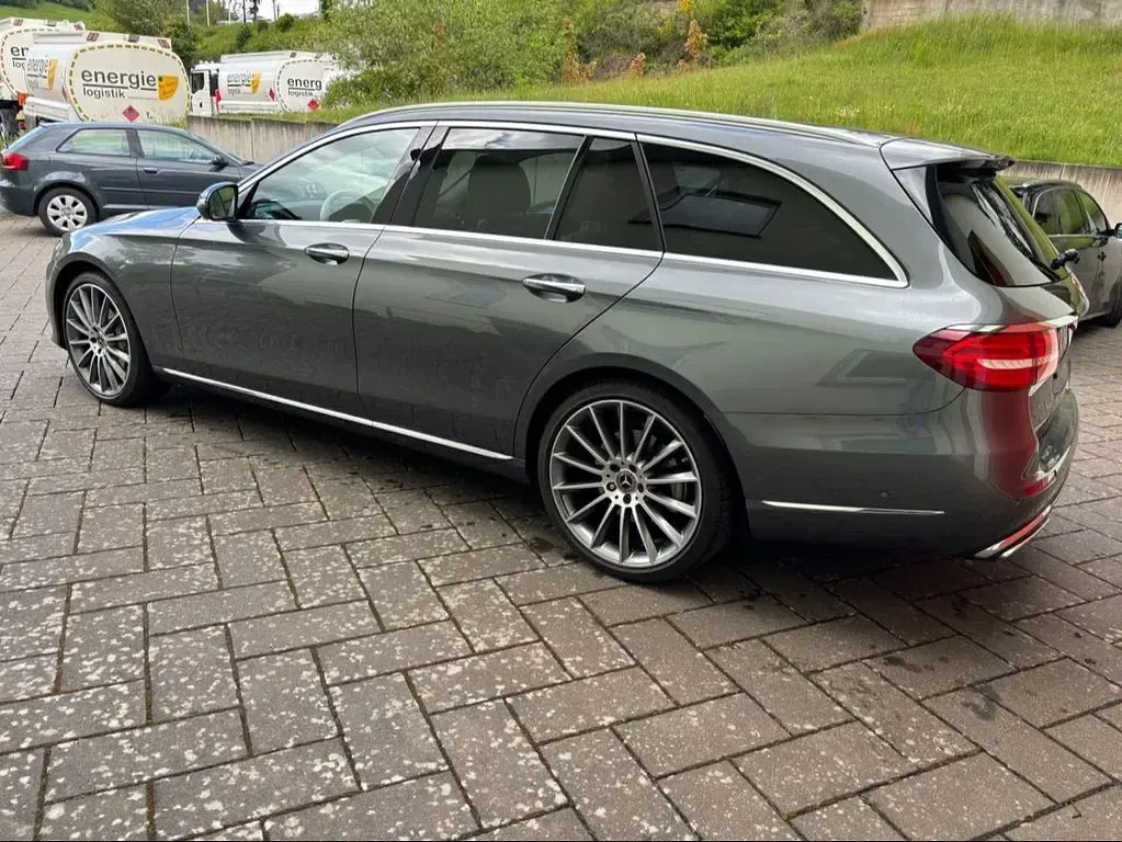 Brugt Mercedes E400 340 HK (250 kW) 2019 Grå Stationcar