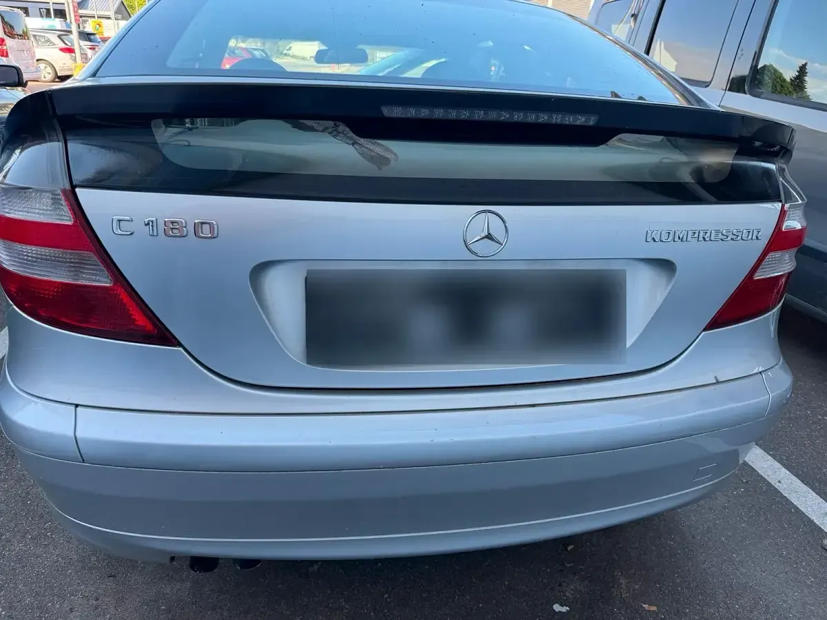Gebraucht Mercedes C180 143 PS (105 kW) 2006 Grau Limousine