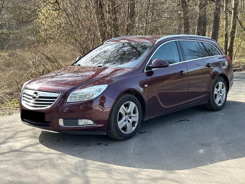 Gebraucht Opel Insignia Active 160 PS (117 kW) 2014 Rot Kombi