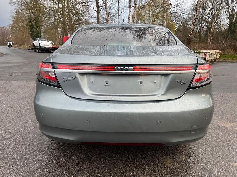 Gebraucht Saab 9-5 Vector 260 PS (191 kW) 2011 Silber Limousine