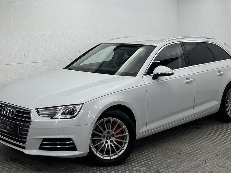 Gletscherweiss (metallic) Gebraucht 2017 Audi A4 Sport Kombi | 18.800 € (Fairer Preis) - Bild 1/4