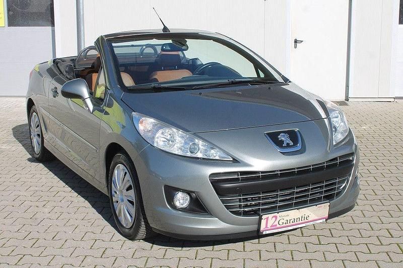 Gebraucht Peugeot 207 156 PS (114 kW) 2012 Grau Cabrio