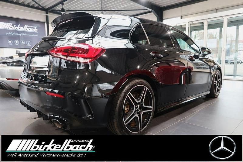 Gebraucht Mercedes A35 AMG AMG 306 PS (225 kW) 2022 Schwarz Limousine