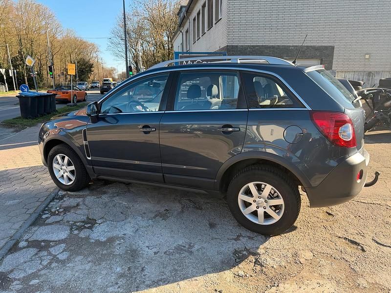 Gebraucht Opel Antara 150 PS (110 kW) 2007 Blau SUV
