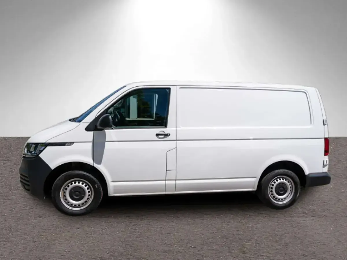 Begagnad VW Transporter 150 HK (110 kW) 2024 Vit Van