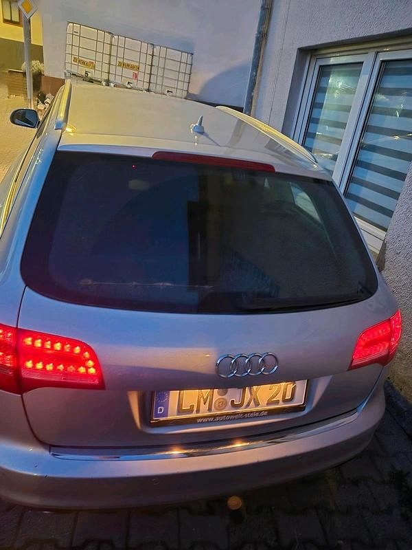 Gebraucht Audi A6 190 PS (139 kW) 2011 Silber Kombi