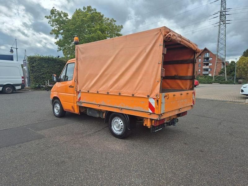 Gebraucht Mercedes Sprinter 82 PS (60 kW) 2006 Orange Van