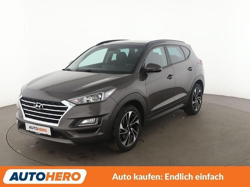 Braun Gebraucht 2019 Hyundai Tucson Trend SUV | 17.390 € (Superpreis) - Bild 1/3
