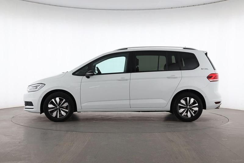 Gebraucht VW Touran Goal 150 PS (110 kW) 2025 Pure white Van / Kleinbus