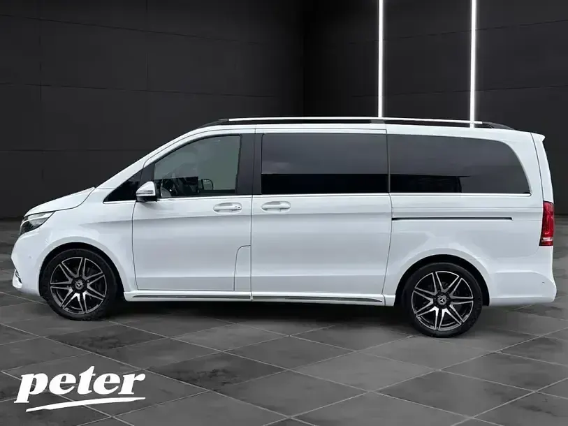 Gebraucht Mercedes V300 Avantgarde 237 PS (174 kW) 2024 Weiß Van / Kleinbus