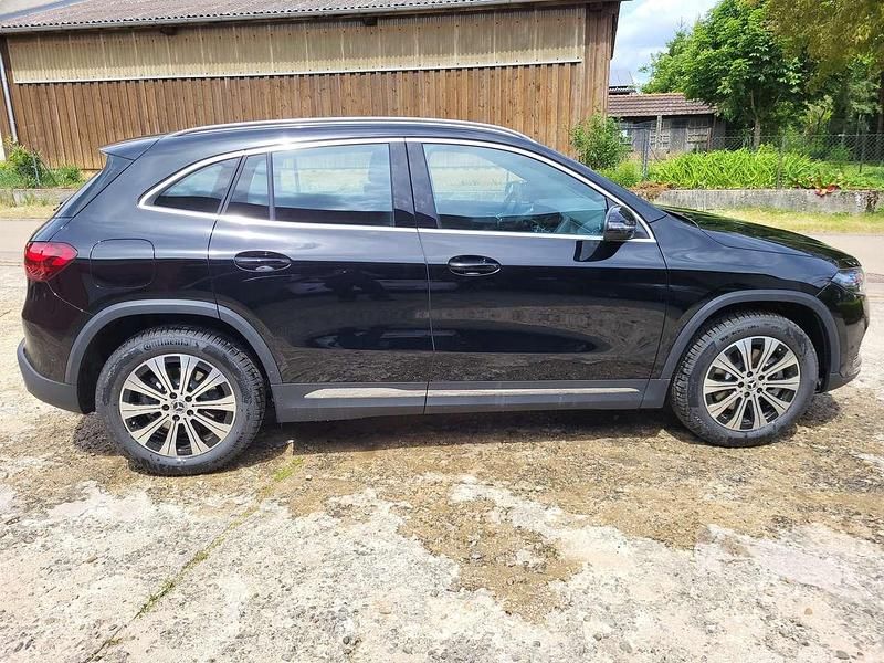 Neu 2025 Mercedes EQA250 SUV | 35.000 € (Guter Preis) - Bild 1/4