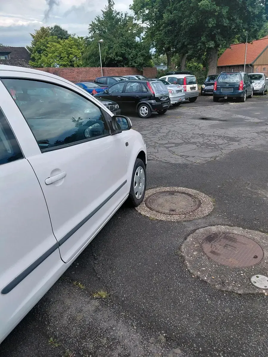 Gebraucht VW Fox 122 PS (89 kW) 2006 Weiß Kleinwagen