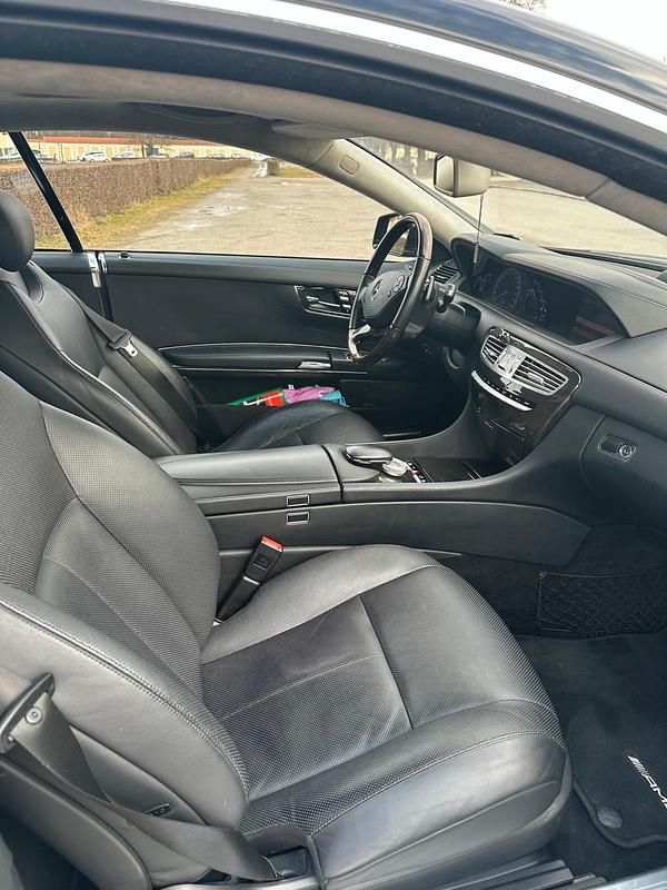 Gebraucht Mercedes CL500 435 PS (319 kW) 2012 Schwarz Coupé