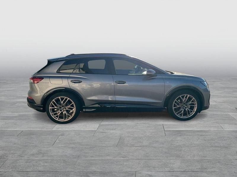 Gebraucht Audi Q4 e-tron Ambiente 219 kW (299 PS) 2021 Taifungrau metallic SUV