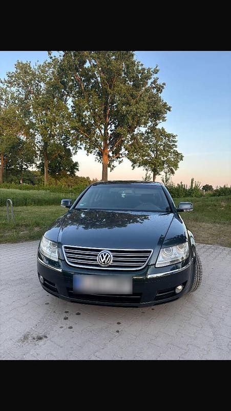 Usata VW Phaeton 241 CV (177 kW) 2004 Grigio Berlina