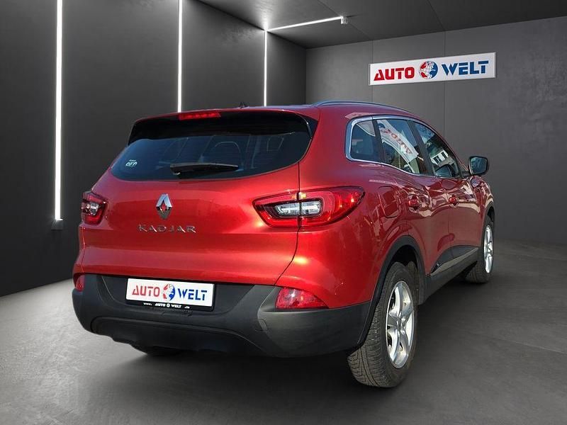 Gebraucht Renault Kadjar 131 PS (96 kW) 2015 Rot SUV