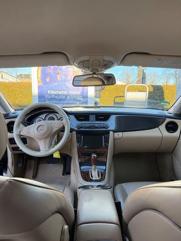 Gebraucht Mercedes CLS350 292 PS (214 kW) 2008 Schwarz Limousine