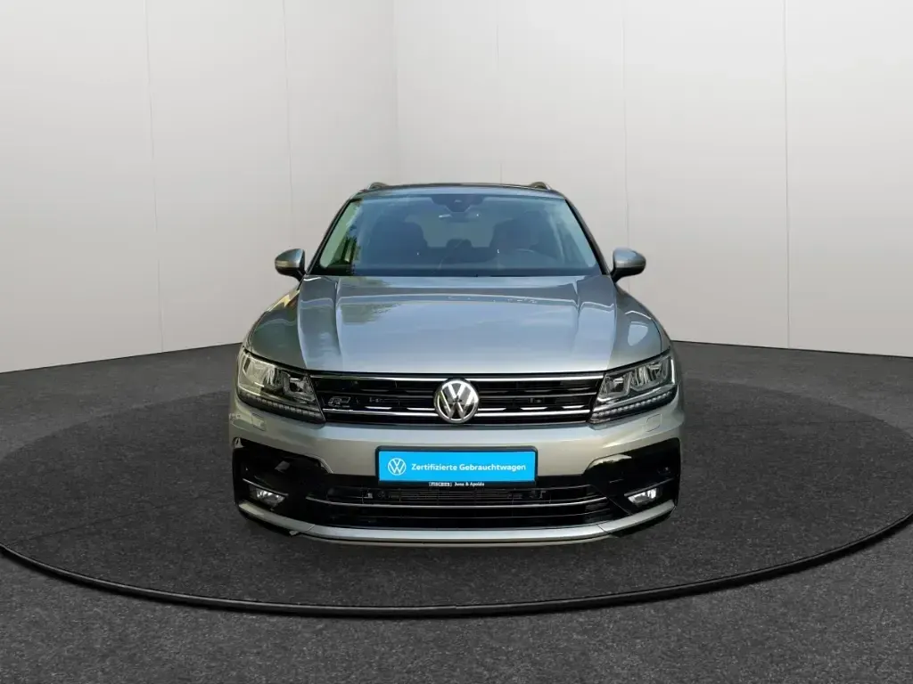 Gebraucht VW Tiguan Highline 190 PS (139 kW) 2019 Silber SUV