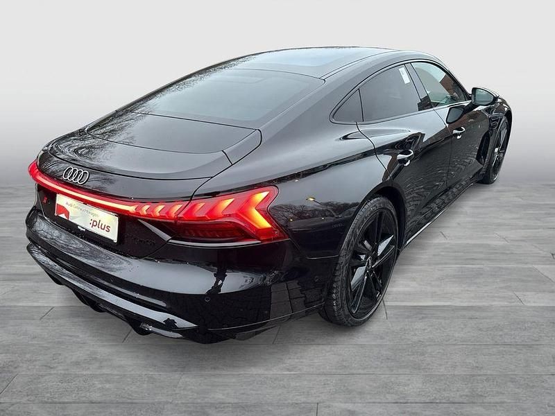 Gebraucht Audi e-tron GT quattro Ambiente 500 kW (680 PS) 2025 Mythosschwarz metallic Limousine