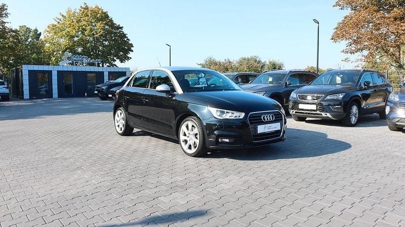 Schwarz Gebraucht 2016 Audi A1 Sportback Sport Kleinwagen | 14.200 € (Fairer Preis) - Bild 1/4