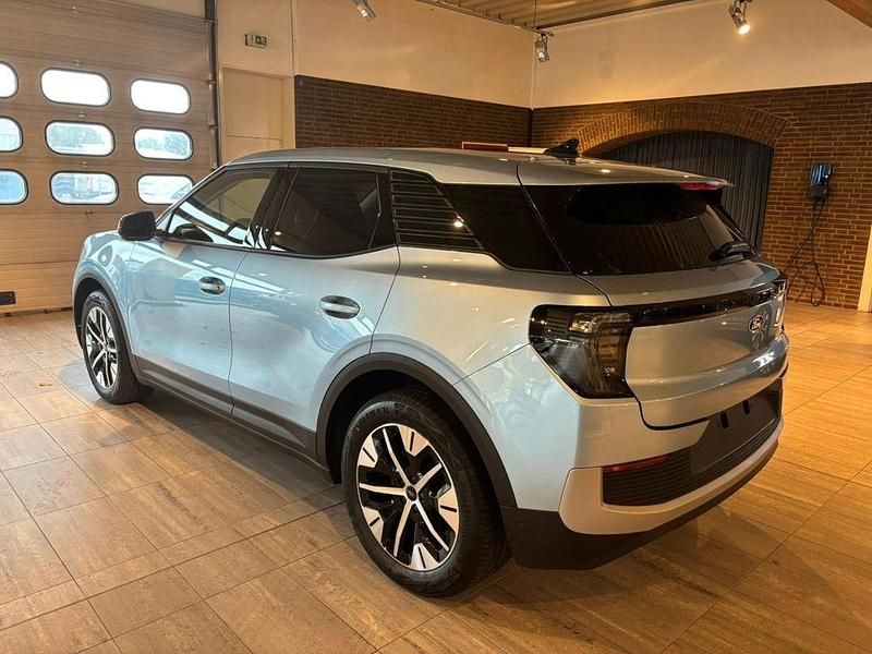 Gebraucht Ford Explorer Extended Range 210 kW (286 PS) 2025 Arctic blue 3c SUV