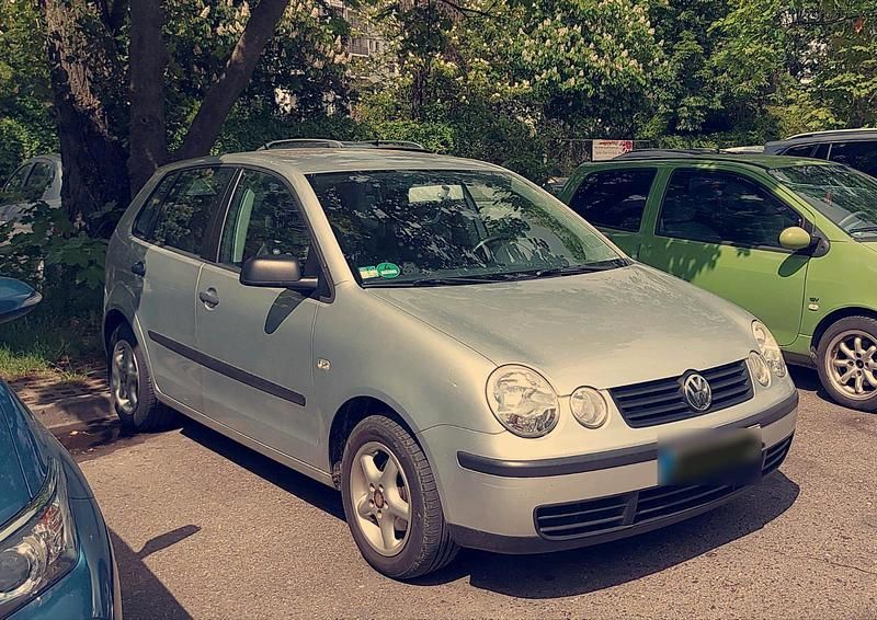 Gebraucht VW Polo 54 PS (39 kW) 2004 Silber Kleinwagen