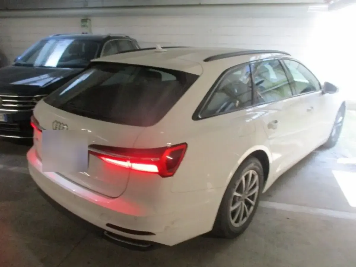 Gebraucht Audi A6 Basis 163 PS (119 kW) 2022 Ibisweiß Kombi