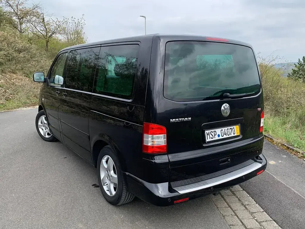 Gebraucht VW Multivan Highline 174 PS (127 kW) 2006 Schwarz Van / Kleinbus